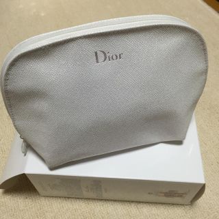 ディオール(Dior)の【箱入り新品】Dior ラメ入りポーチ(ポーチ)