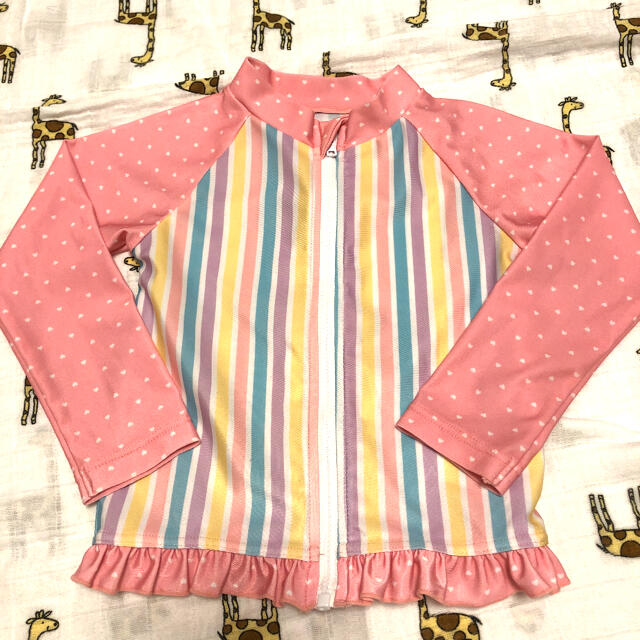 futafuta(フタフタ)の⭐︎美品⭐︎ラッシュガード 女の子　95 キッズ/ベビー/マタニティのキッズ服女の子用(90cm~)(水着)の商品写真