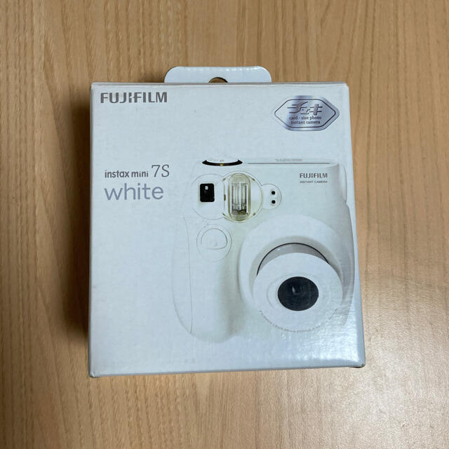 富士フイルム(フジフイルム)のチェキ　install mini 7s ホワイト スマホ/家電/カメラのカメラ(フィルムカメラ)の商品写真