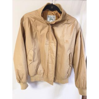 バーバリー(BURBERRY)のBurberry ブルゾン　レディース　large(ブルゾン)