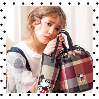 バーバリーブルーレーベル(BURBERRY BLUE LABEL)のsweet5月号付録 ブルーレーベルクレストブリッジセブン限定(ポーチ)