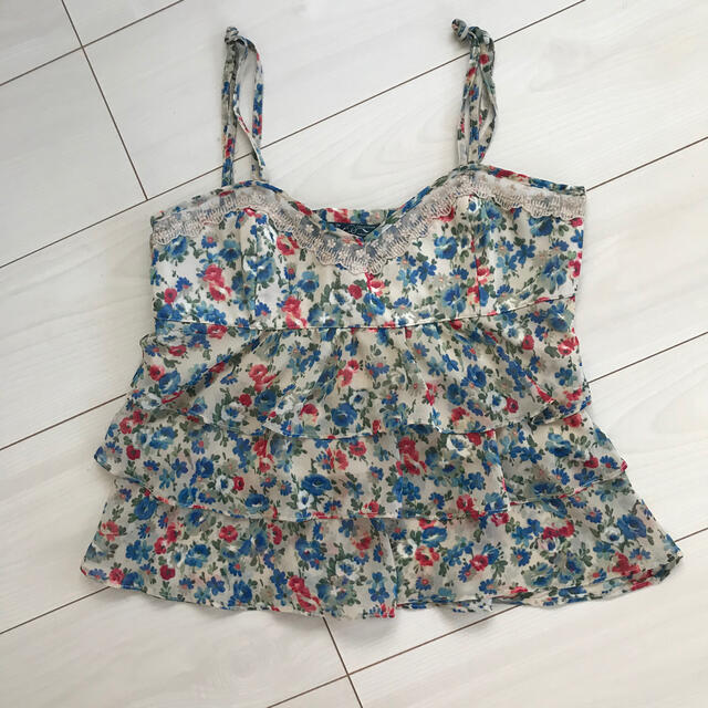 ZARA(ザラ)のZARA リバティ柄 キャミソール トップス レディースのトップス(キャミソール)の商品写真