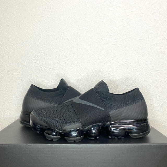 NIKE(ナイキ)の希少 美品 NIKE AIR VAPORMAX フライニット トリプルブラック レディースの靴/シューズ(スニーカー)の商品写真