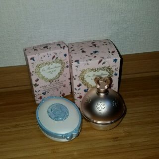 レメルヴェイユーズラデュレ(Les Merveilleuses LADUREE)のラデュレ　チークセット(チーク)