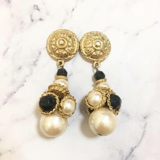 アッシュペーフランス(H.P.FRANCE)のRetro ＊ black stone & pearl pierce(ピアス)