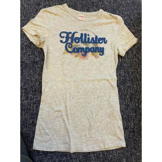 ホリスター(Hollister)のホリスター　レディース　グレー　細身Tシャツ(Tシャツ(半袖/袖なし))