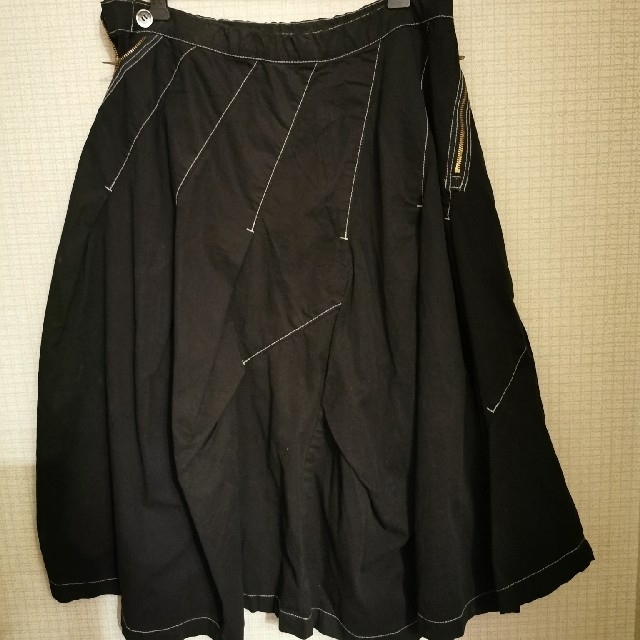 mercibeaucoup(メルシーボークー)のmercibeaucoup， スカート レディースのスカート(ひざ丈スカート)の商品写真