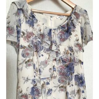 ジルスチュアート(JILLSTUART)の花柄ワンピース(ひざ丈ワンピース)