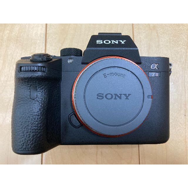 SONY(ソニー)の【美品・公式メンテナンス済】SONY α7 III ILCE-7M3 スマホ/家電/カメラのカメラ(ミラーレス一眼)の商品写真