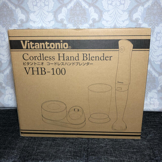 新品 Vitantonio VHB-100 コードレスハンドブレンダー スマホ/家電/カメラの調理家電(ジューサー/ミキサー)の商品写真