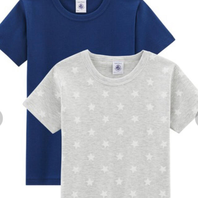 PETIT BATEAU(プチバトー)の【新品】プチバトー　星プリント半袖Tシャツ 95 キッズ/ベビー/マタニティのキッズ服男の子用(90cm~)(下着)の商品写真