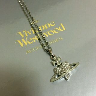 ヴィヴィアンウエストウッド(Vivienne Westwood)のディアマンテハートオーブネックレス ヴィヴィアン(ネックレス)