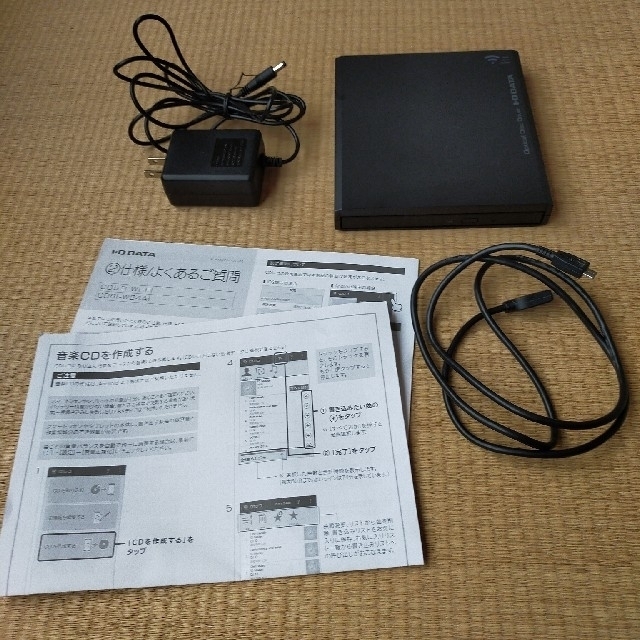 IODATA(アイオーデータ)のCDレコ　wi-fi CD-W24 AI スマホ/家電/カメラのオーディオ機器(その他)の商品写真