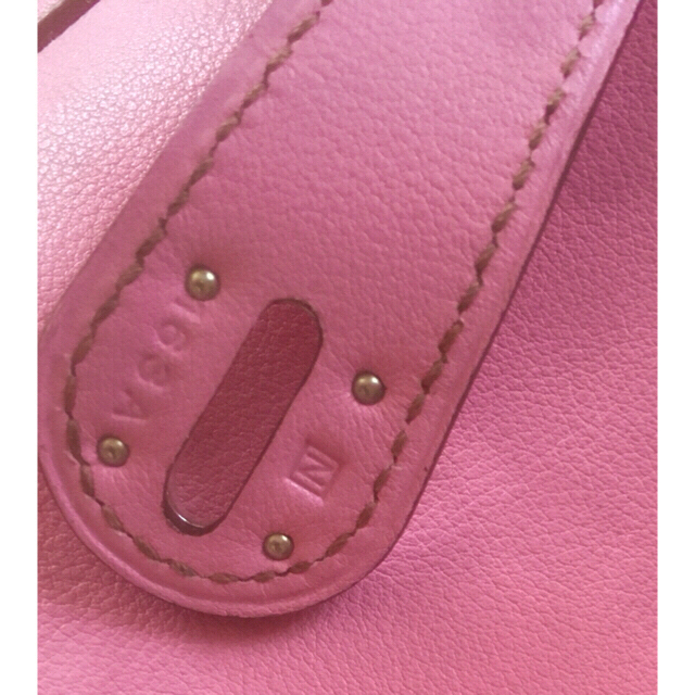 Hermes(エルメス)のエルメス　リンディ26 スイフト素材　ピンク　未使用　日本正規代理店販売品 レディースのバッグ(ハンドバッグ)の商品写真