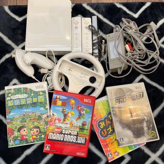 ウィー(Wii)のWii本体　カセットセット(家庭用ゲーム機本体)