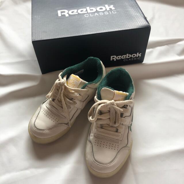 Reebok×TAO コラボスニーカー　17cm