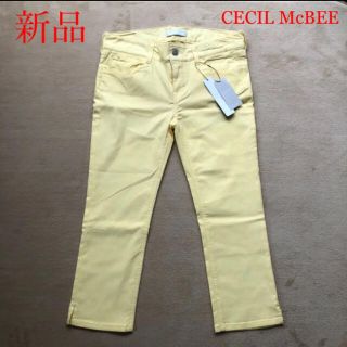 セシルマクビー(CECIL McBEE)の《新品》CECIL McBEE セシルマクビー ストレッチ パンツ チノパン(スキニーパンツ)