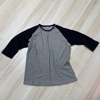 ユニクロ(UNIQLO)のUNIQLO　メンズ　ロンT  紺xグレー　ワッフル　Mサイズ(Tシャツ/カットソー(七分/長袖))