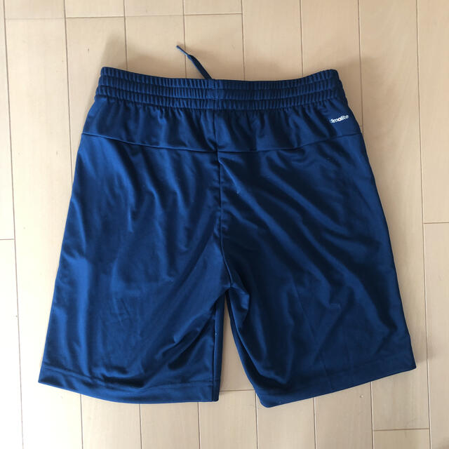 adidas(アディダス)のアディダス　トレーニングパンツ150cm キッズ/ベビー/マタニティのキッズ服男の子用(90cm~)(パンツ/スパッツ)の商品写真