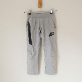 ナイキ(NIKE)の訳あり！ナイキ キッズ テックフリース パンツ グレー XS 135/57(パンツ/スパッツ)