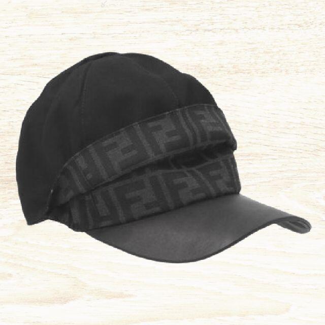 FENDI(フェンディ)の●新品/正規品● FENDI 刺繍パッチ FF-Logo 2Way Cap メンズの帽子(キャップ)の商品写真