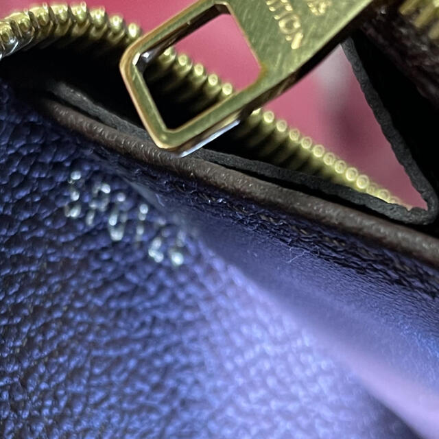 LOUIS VUITTON(ルイヴィトン)のファスナートップ、バニッシュ新品✨ルイヴィトン アンプラント ジッピー レディースのファッション小物(財布)の商品写真