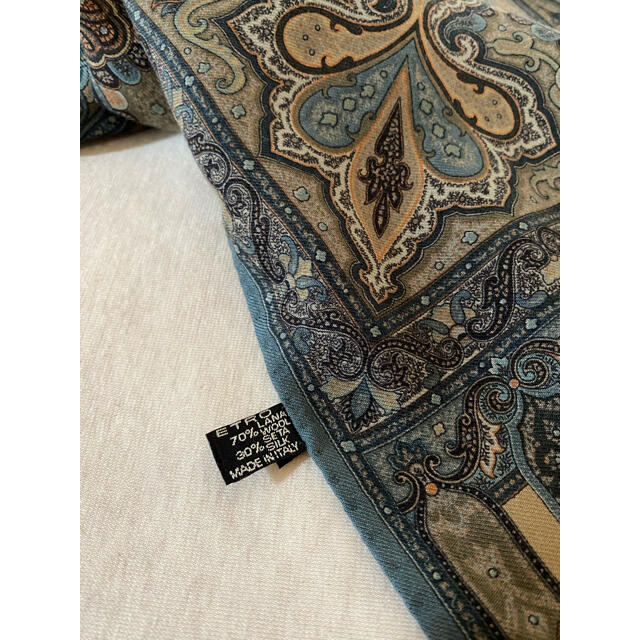ETRO(エトロ)のエトロ　etro ストール　ショール　緑　スカーフ レディースのファッション小物(ストール/パシュミナ)の商品写真