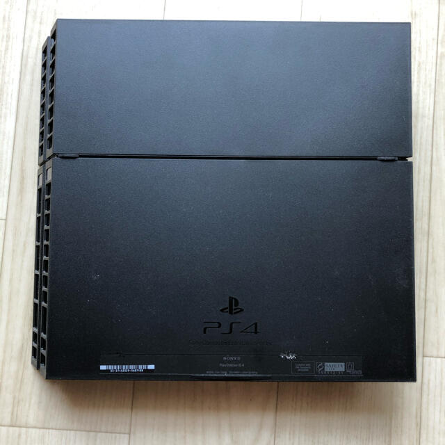 PS4本体ゲームソフト/ゲーム機本体