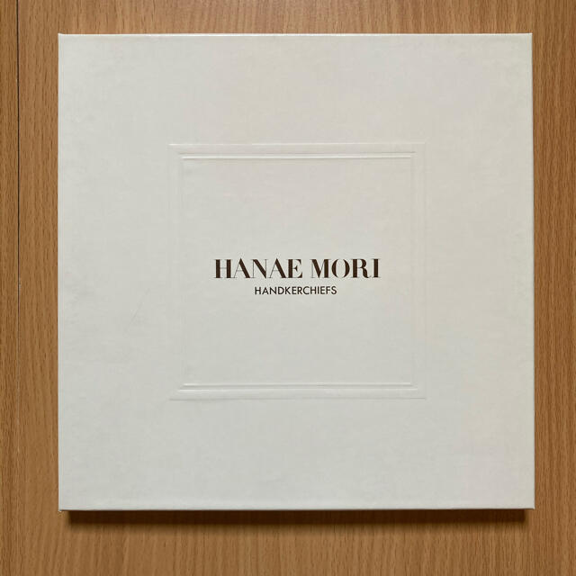 HANAE MORI(ハナエモリ)のハンカチ　ギフト　HANAE MORI レディースのファッション小物(ハンカチ)の商品写真