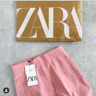 ザラ(ZARA)のハイビスカス様専用(クロップドパンツ)