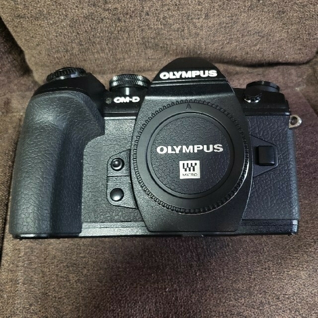 スマホ/家電/カメラオリンパス　OM-D E-M1 mark2 ボディ