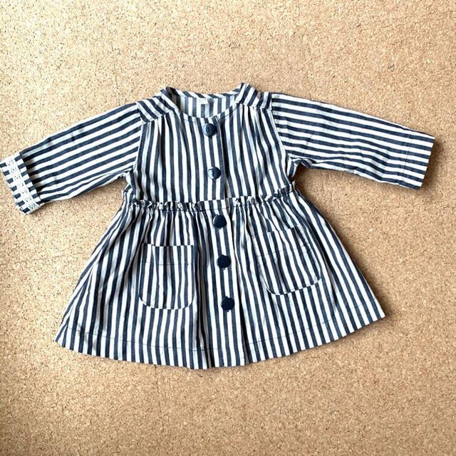 アプレレクール　80 コート　アウター　ワンピース キッズ/ベビー/マタニティのベビー服(~85cm)(ジャケット/コート)の商品写真