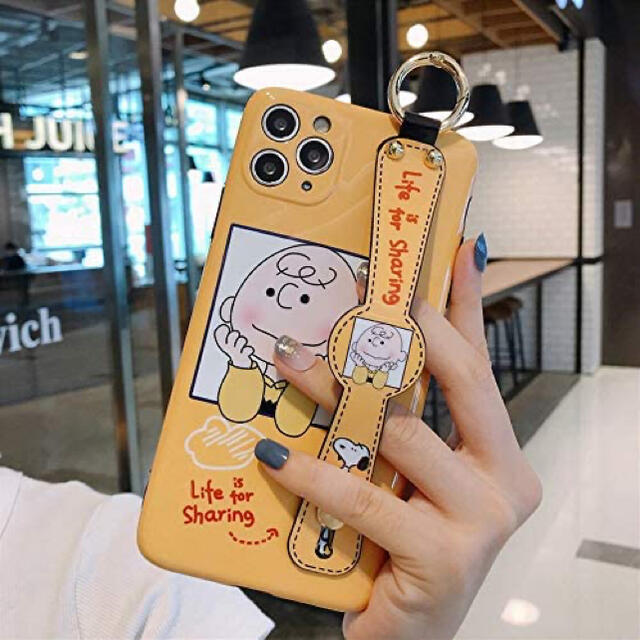 PEANUTS(ピーナッツ)の【新品】スヌーピー★iPhone 11ケース　ケーブルバイト付き♪ スマホ/家電/カメラのスマホアクセサリー(iPhoneケース)の商品写真