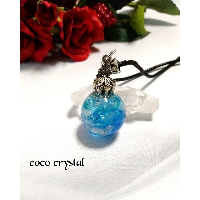 グレイシャーブルーヒマヤラ水晶グラデーションネックレス ハンドメイドのアクセサリー(ネックレス)の商品写真