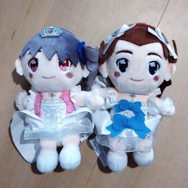 ガル学 おすわりぬいぐるみ 鶴屋美咲 山口綺羅 2種類 | フリマアプリ ラクマ