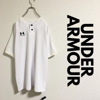 アンダーアーマー(UNDER ARMOUR)の新品！UNDER ARMOUR ベースボールシャツ(Tシャツ/カットソー(半袖/袖なし))