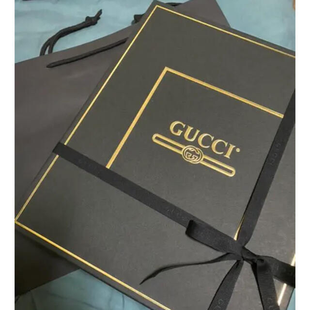 Gucci(グッチ)の定価16万　グッチ限定　テニス ステッチ スウェット トレーナー 箱付 レディースのトップス(トレーナー/スウェット)の商品写真