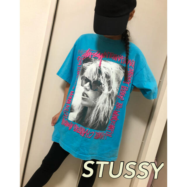 STUSSY(ステューシー)のSTUSSY 値下げしました！！ レディースのトップス(Tシャツ(半袖/袖なし))の商品写真