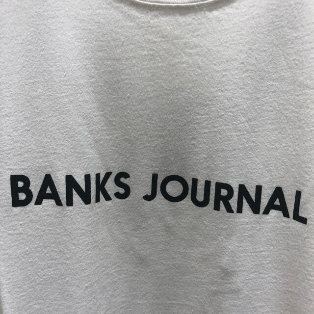 BANKS Mサイズ OFFWhite フロントロゴ Tシャツ 新品未使用！