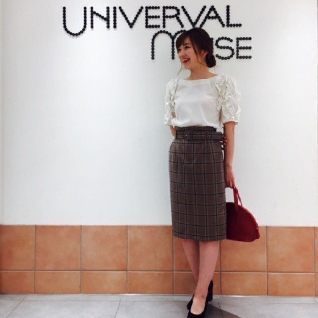 UNIVERVAL MUSE(ユニバーバルミューズ)のUNIVERVAL MUSE チェックスカート レディースのスカート(ひざ丈スカート)の商品写真