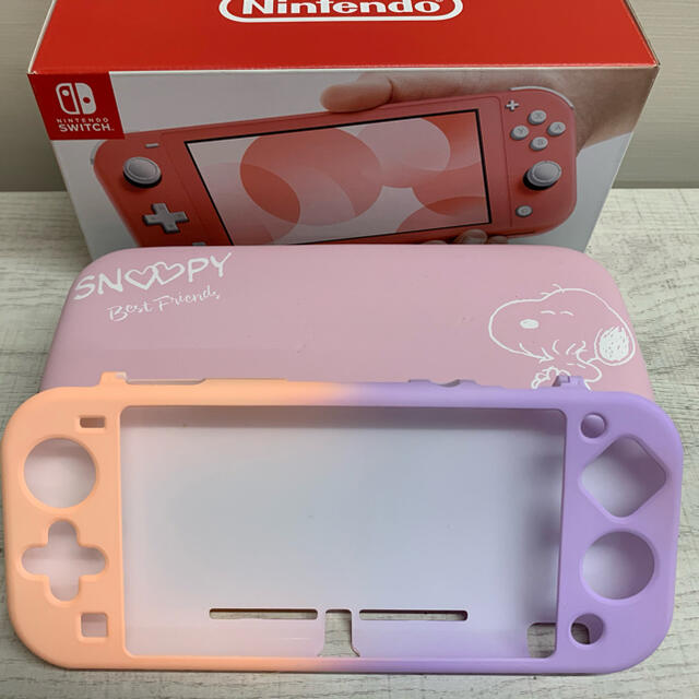 任天堂 Switchライト コーラル 品