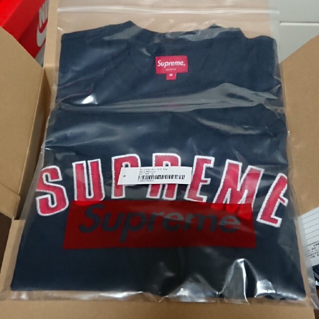 M Supreme Printed Arc S/S Top Navy