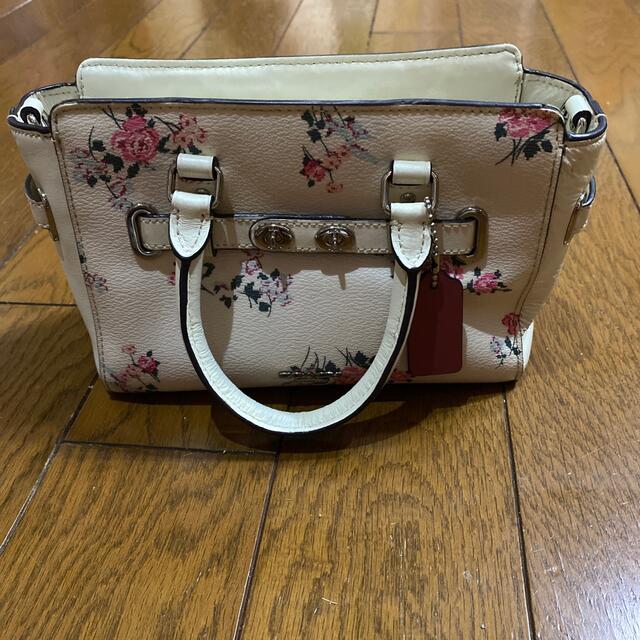 COACH(コーチ)のCOACH ショルダーバッグ 花柄 レディースのバッグ(ハンドバッグ)の商品写真