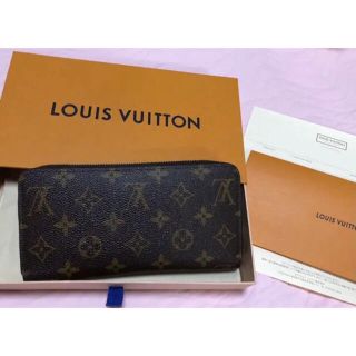 ルイヴィトン(LOUIS VUITTON)の正規品✨ルイヴィトン　モノグラム  ジッピーウォレット  フューシャ(財布)