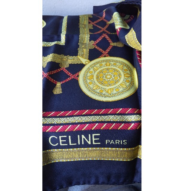 celine(セリーヌ)の未使用セリーヌCELINE スカーフ レディースのファッション小物(バンダナ/スカーフ)の商品写真