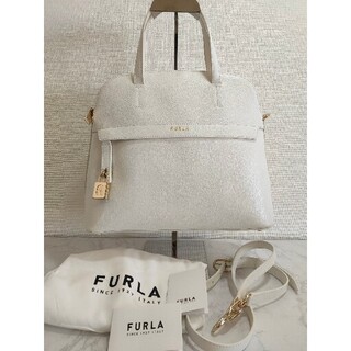 フルラ(Furla)のフルラ◆新型 パイパーＭ 白◆2021年購入 2way(ショルダーバッグ)