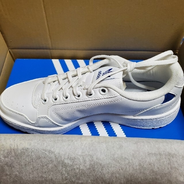 adidas(アディダス)のNY 90 アディダスオリジナルス メンズ レディース26cm メンズの靴/シューズ(スニーカー)の商品写真