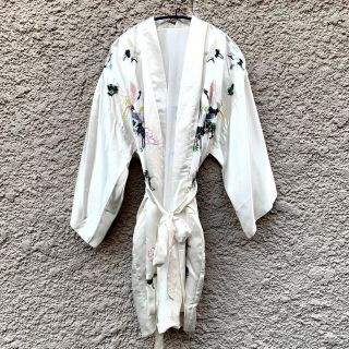 グリモワール(Grimoire)のVintage Embroidered satin china gown(ガウンコート)