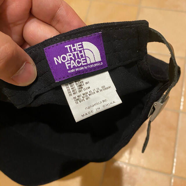 THE NORTH FACE(ザノースフェイス)の美品　ノースフェイスパープルレーベル　ブラック　キャップ メンズの帽子(キャップ)の商品写真