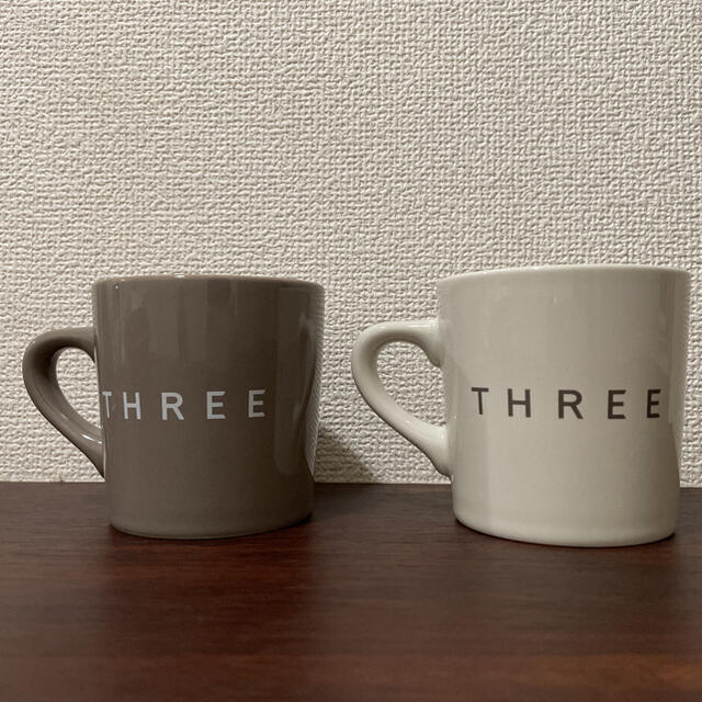 THREE(スリー)の美品♡THREE ペアマグカップ インテリア/住まい/日用品のキッチン/食器(グラス/カップ)の商品写真